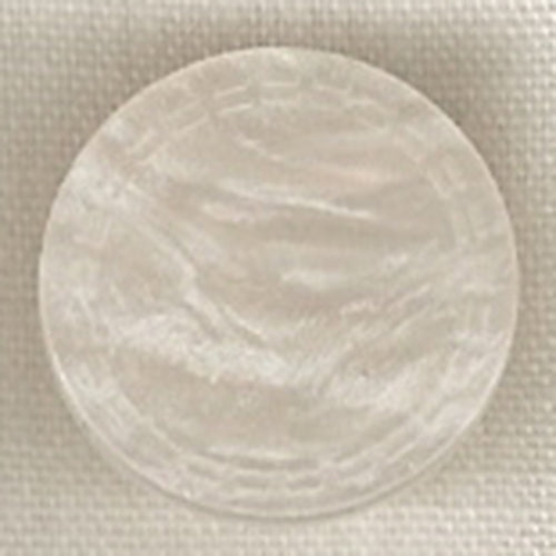 Button 057146 Pearl with Shank 16mm