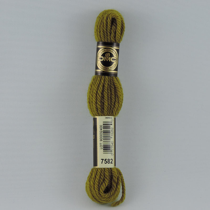 DMCW 7582 Antique Olive Green Med dk