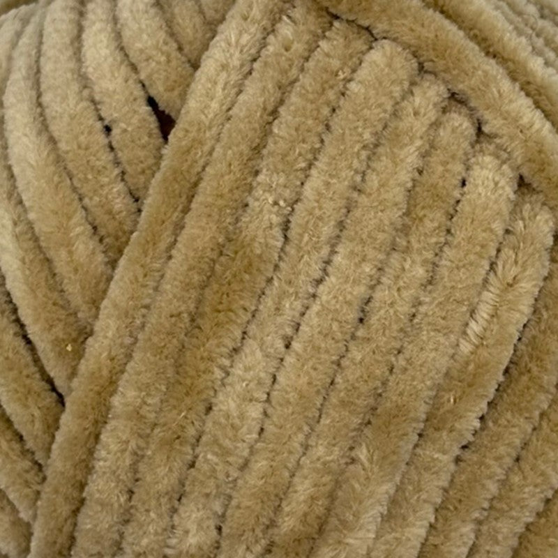 Chenille Chunky 5601 Almond