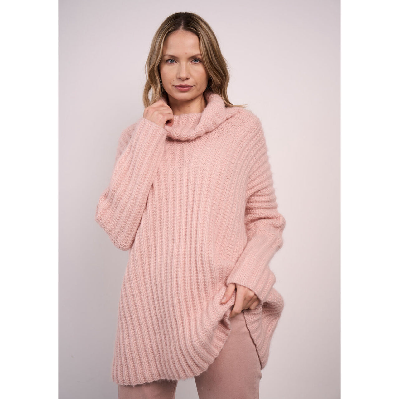 Mode at Rowan C MIP72 Marlowe Sweater