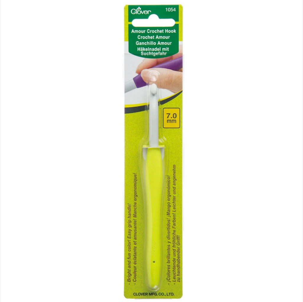 Crochet Hook  7.00mm Clover