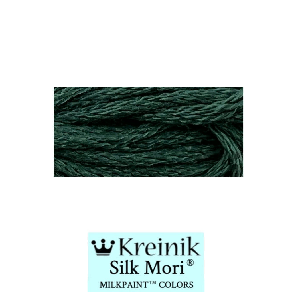 Silk Mori 4166A Dark Victorian Green Milkpaint