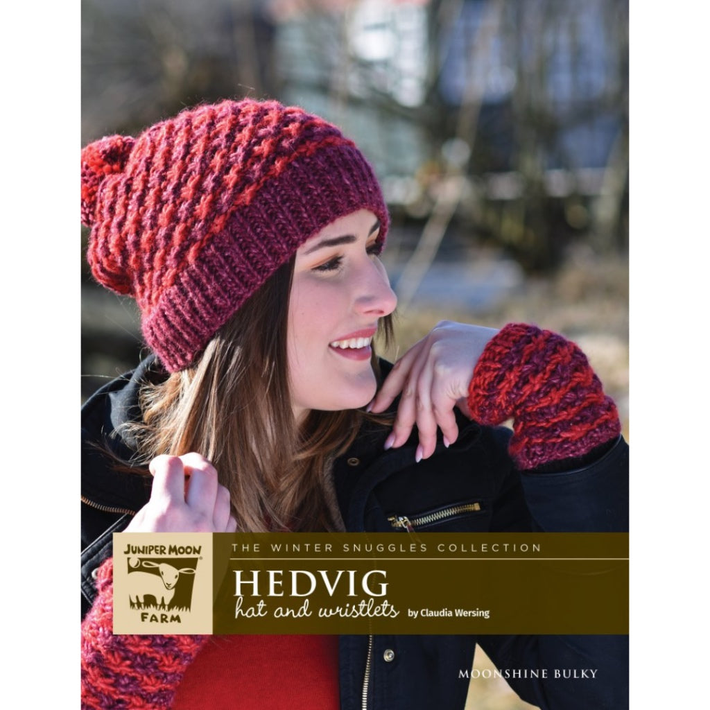 J189-11 Hedvig Snow Cap Wristlets Moonshine Bulky Juniper Moon Farms
