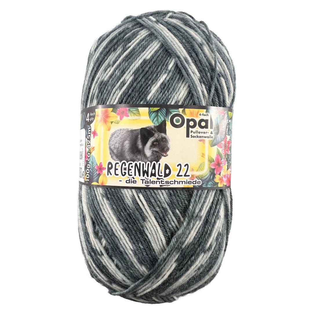 Opal 11726 Dancer in the Snow
