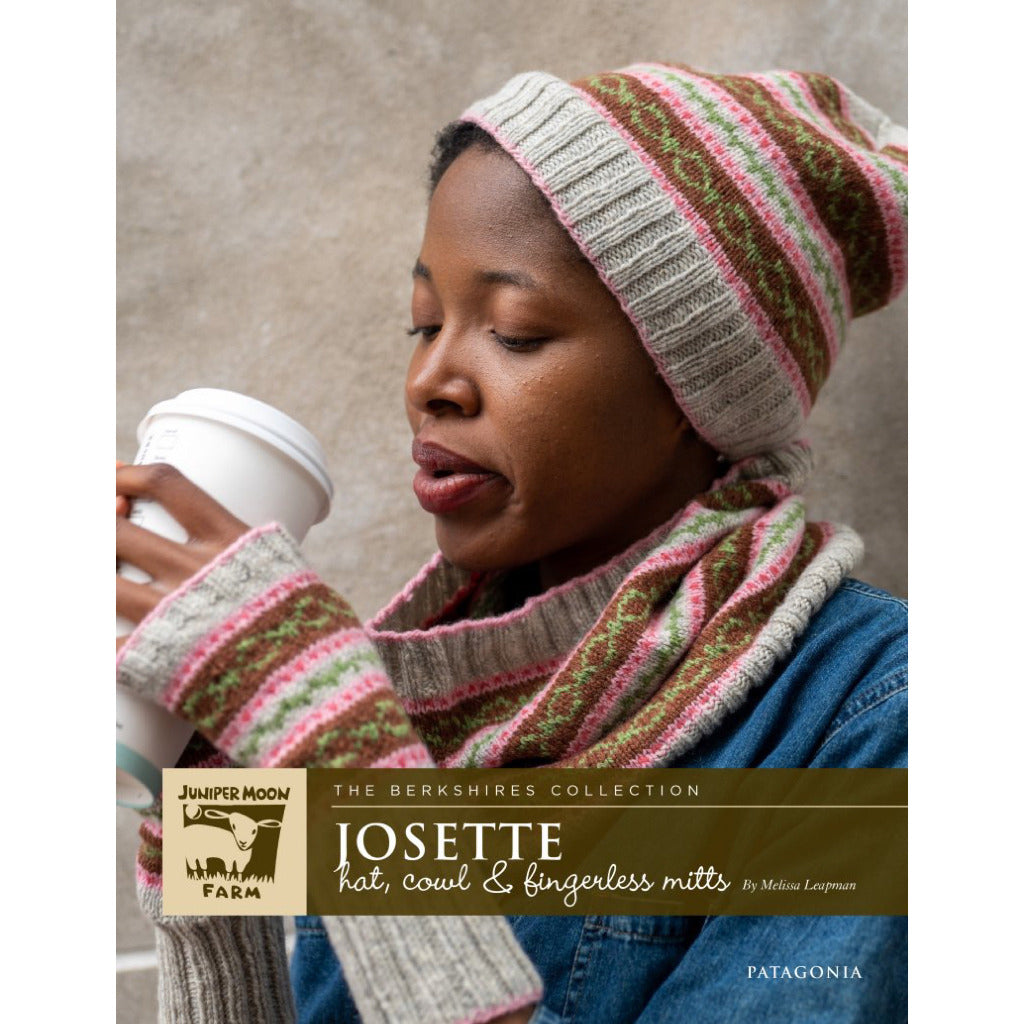 J135-02 Patagonia Organic Merino Josette Cowl, Hat Juniper Moon