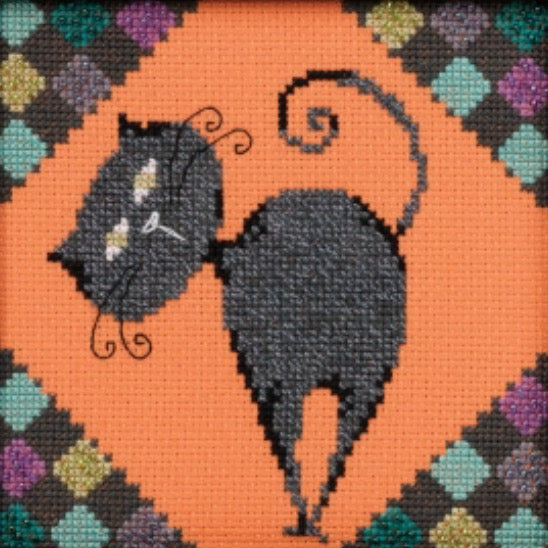 DM 30-2012 Cinder -Alley Cat