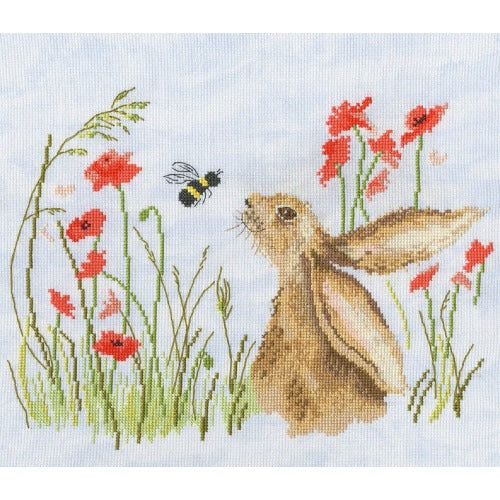 Bothy Threads XSR2 Love Country Bee Lovely