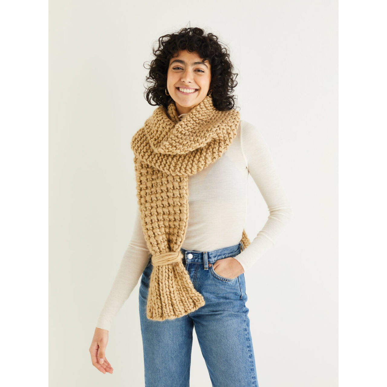 Sirdar 10314 Adventure - Scarf and Mitts